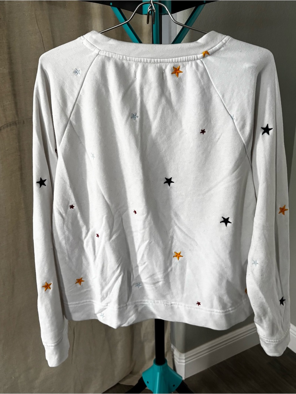 Lou & Grey White Star-Embroidered Sweatshirt - Picture 3 of 8